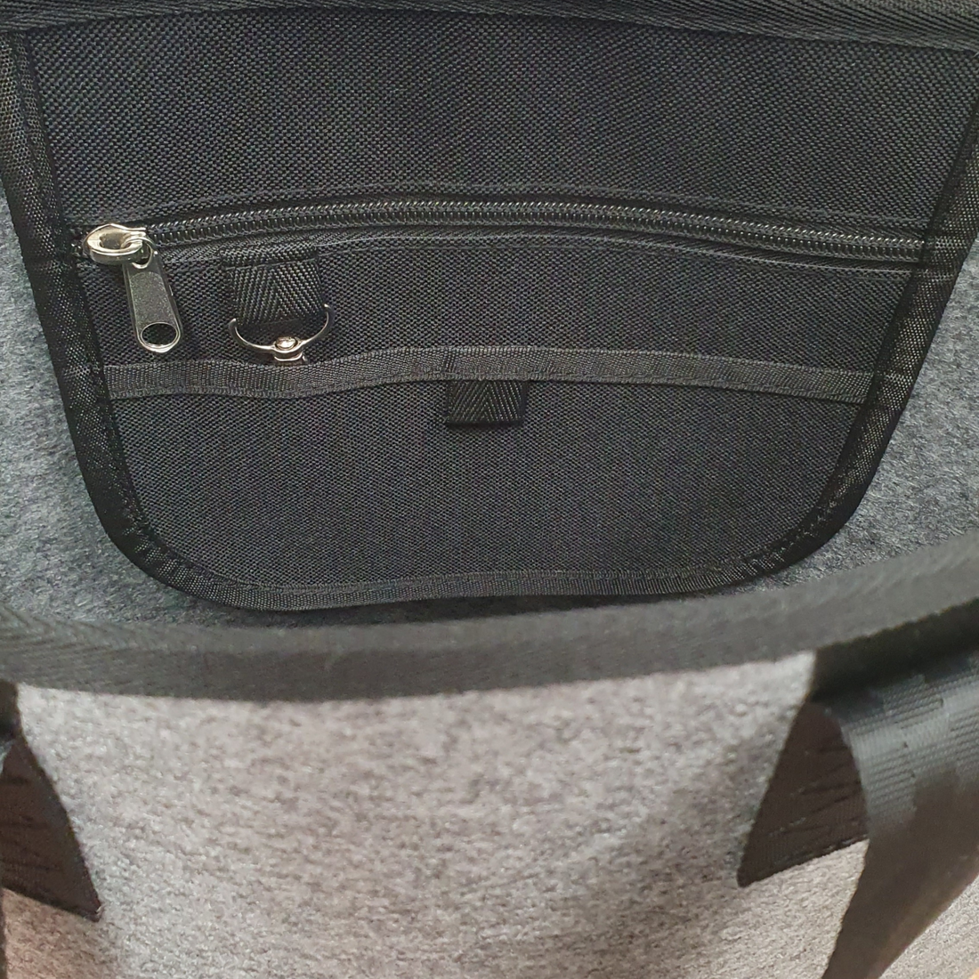 Clearance Stock High Roller rPET Felt Bag / CRHRFB